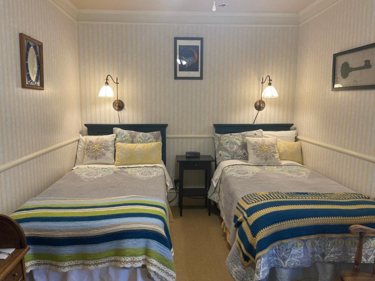 Rose Street Bed & Breakfast Джорджтаун Экстерьер фото